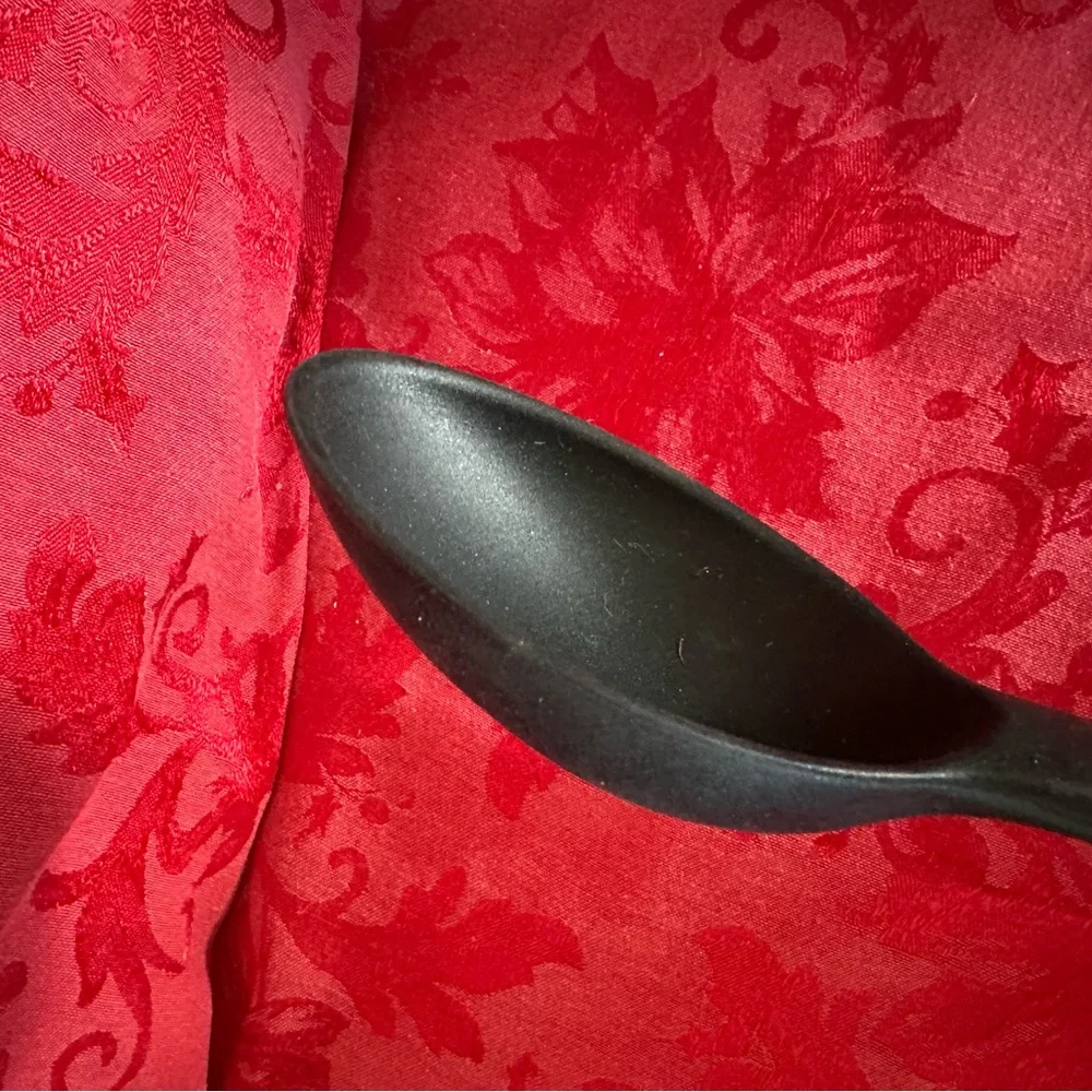 🌵 3/$15 Rae Dunn Silicone Black Stir Spoon with wood handle (see description)